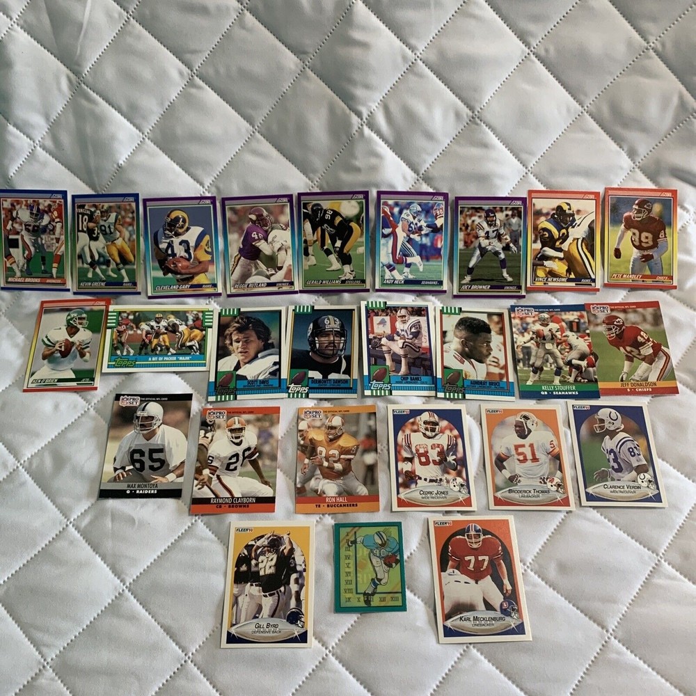 1990NFL Topps, Score, Fleer90,etcFootball Card Lot 25 cards great condition🔥🏈